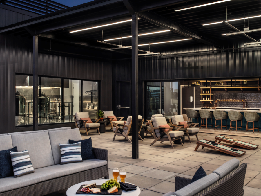 Friendship-Village-Tempe_Patio-2