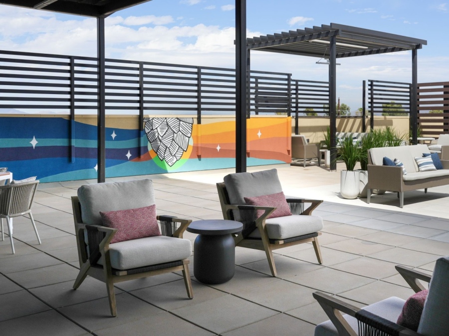 z.-Friendship-Village-Tempe_Patio-Mural