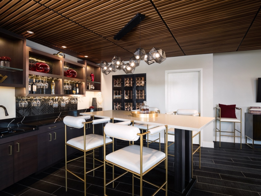 Int-Sky-Lounge_web