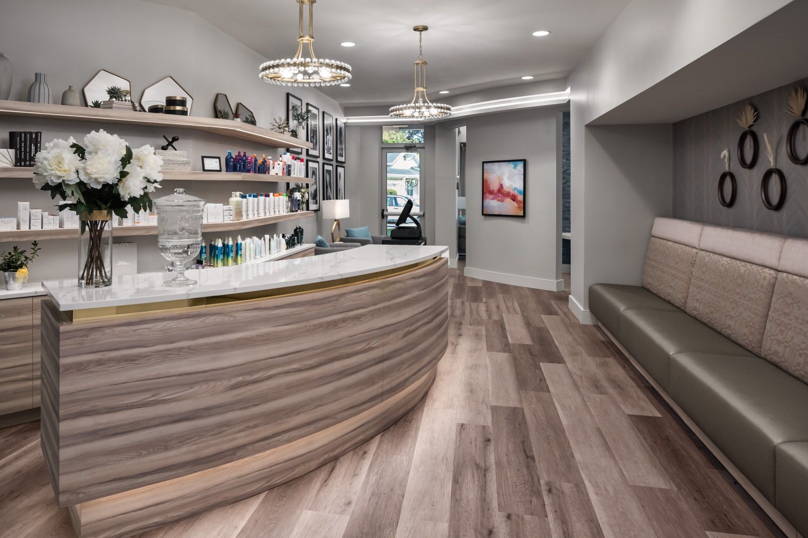 Davis-Salon-Desk